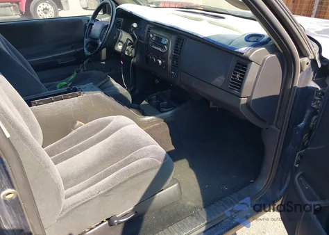 2001 Dodge Dakota z USA, uszkodzony, nr VIN 1B7GL22N11S276073